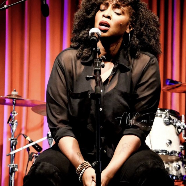 Lisaberrylive