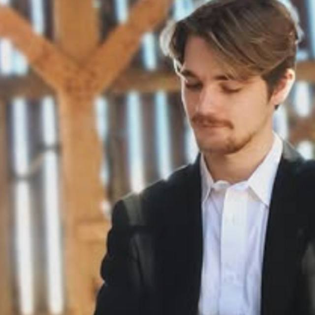 Arlo