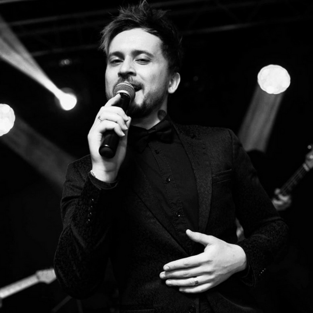Alex Miro