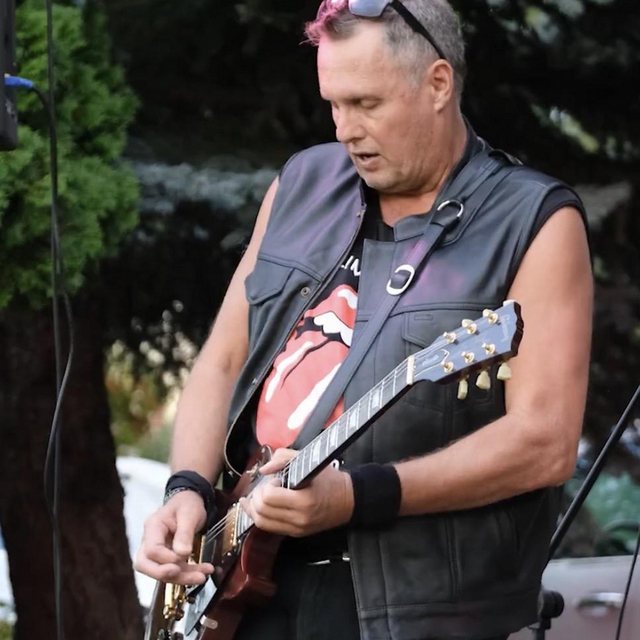 Lead_guitar