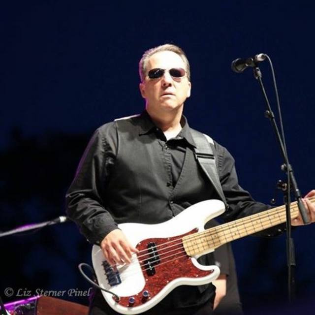 HAR Bassist
