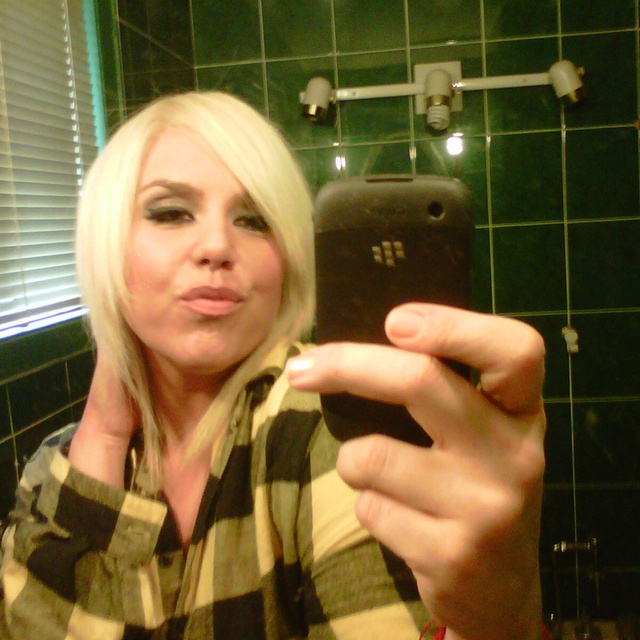 tania45544
