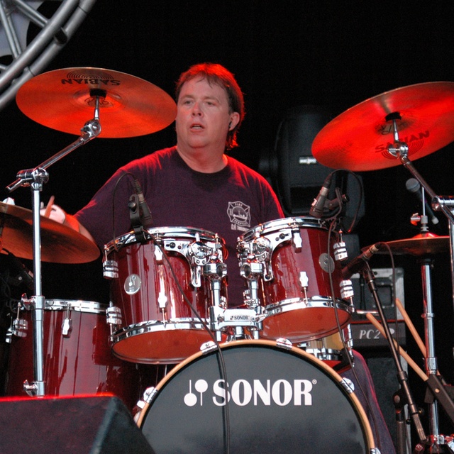 dave64804
