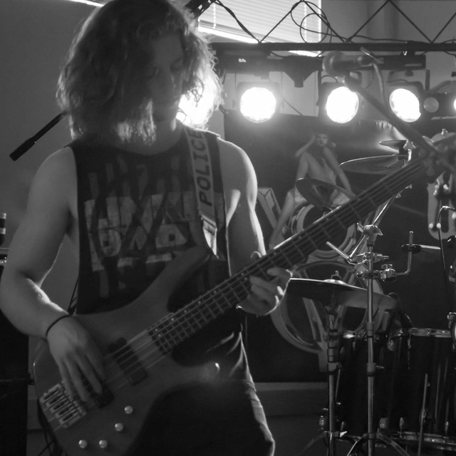 LHBass
